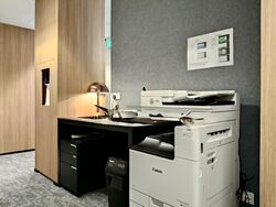 Gateway East (D7), Office #525306421